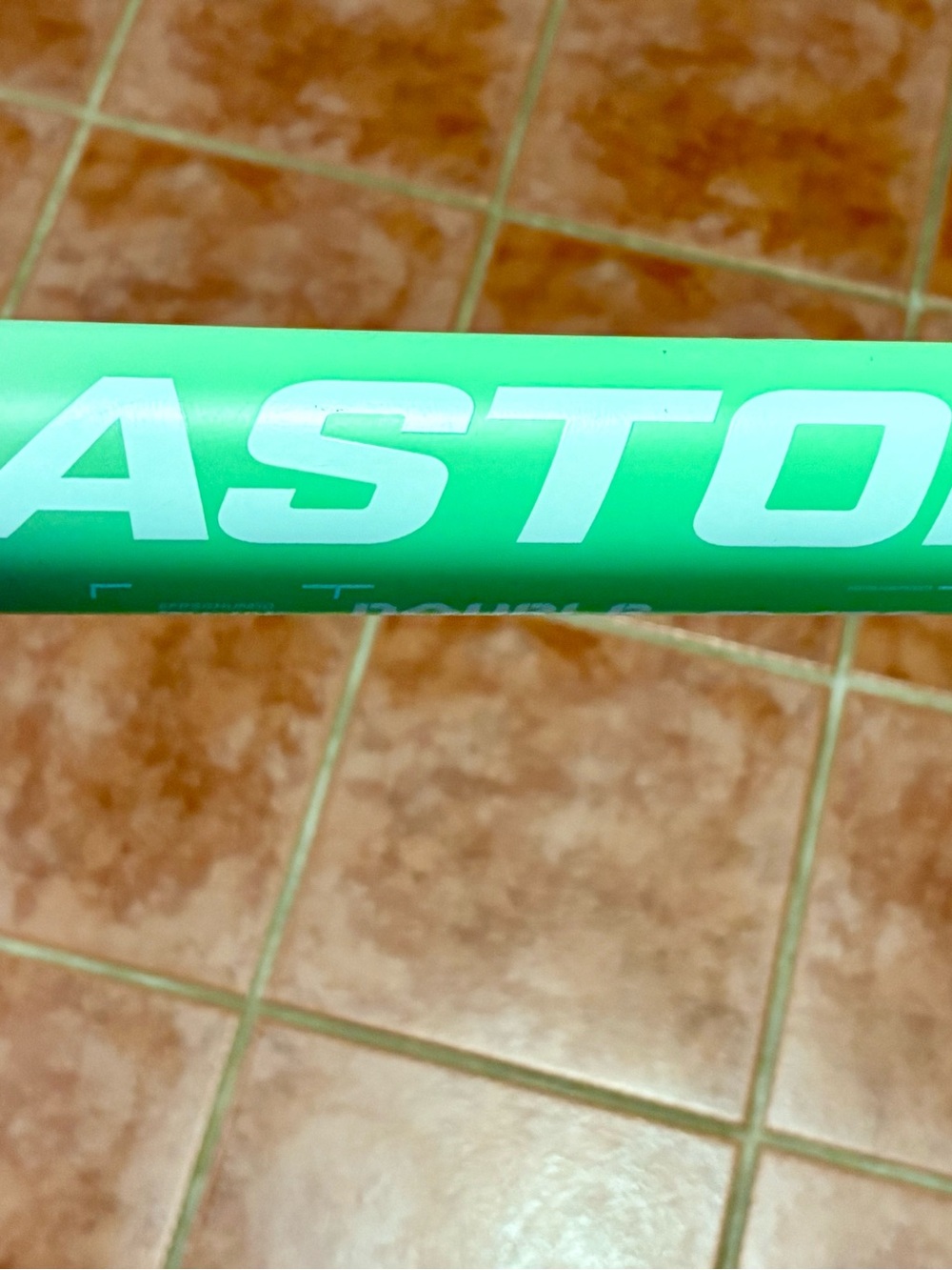 Easton Ghost Matcha fastpitch softball bat drop 10 34/24 Bat - Matcha Edition - Picture 9 of 16